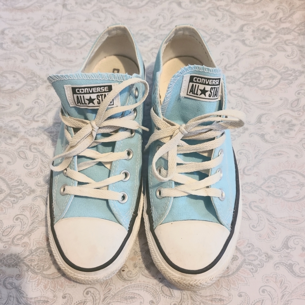 Converse shoes